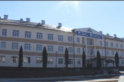 В Учкекене после капитального ремонта открылась поликлиника
